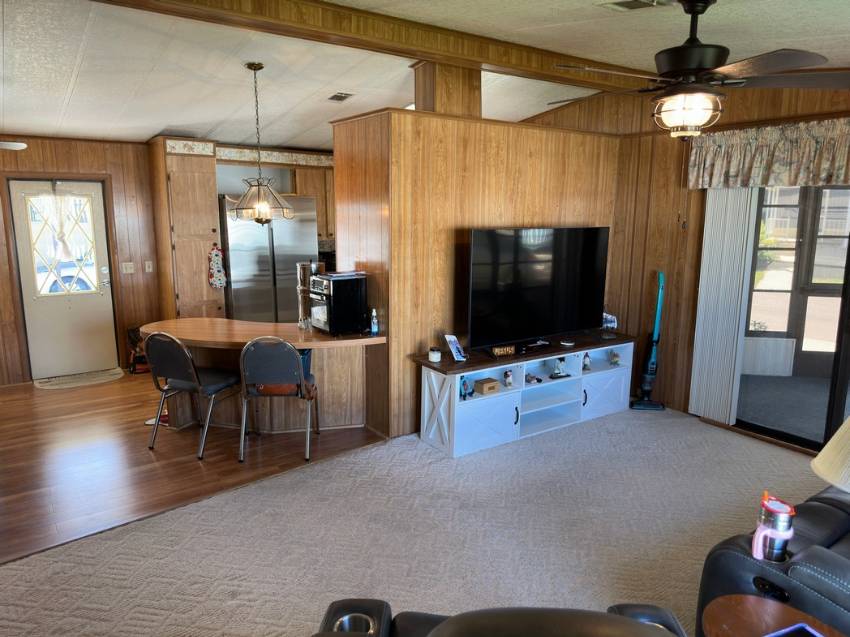 326 Geneva Drive a Winter Haven, FL Mobile or Manufactured Home for Sale